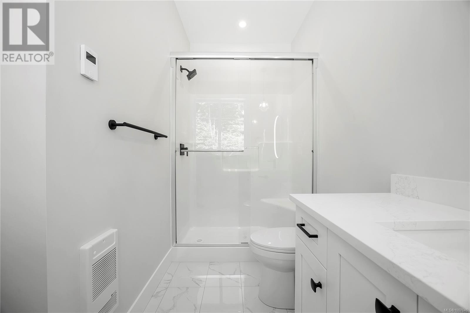 Photo 33 of 6111 Pine Ridge Cres, Nanaimo BC