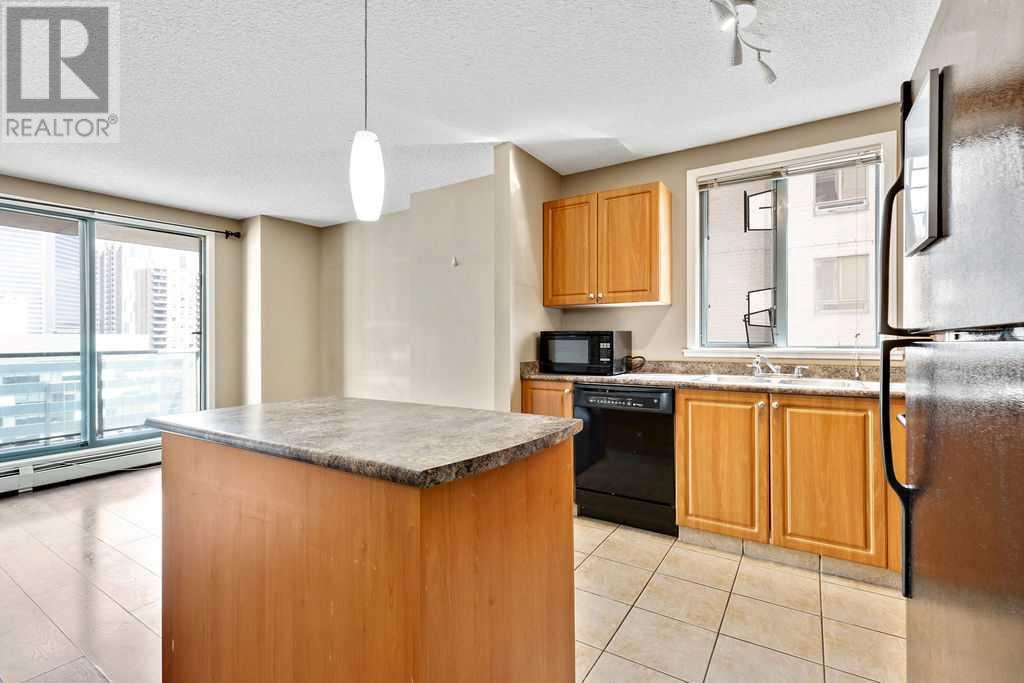 Photo 8 of 1618 1111 6 Avenue Sw, Calgary AB
