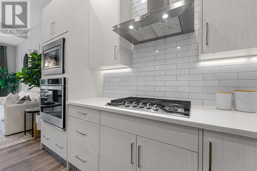 Single Family House for Sale in  Crestbrook Common SW Crestmont Calgary 