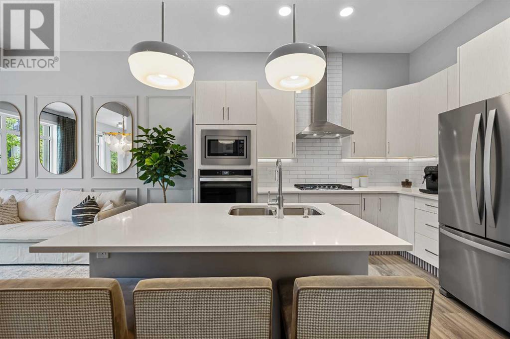 Single Family House for Sale in  Crestbrook Common SW Crestmont Calgary 