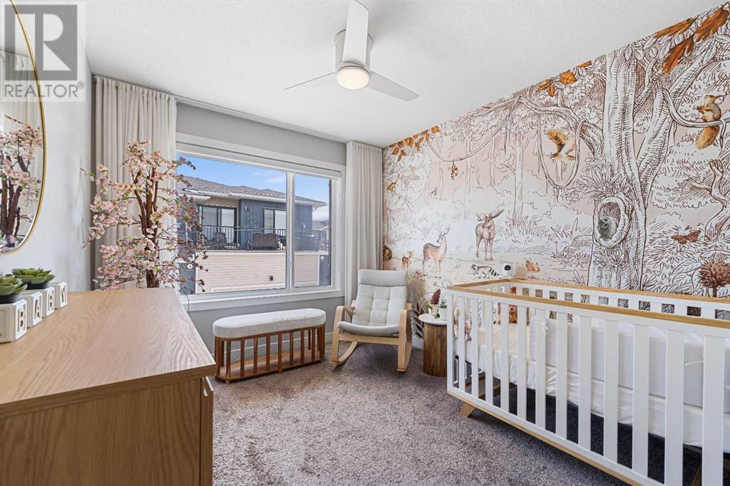 Single Family House for Sale in  Crestbrook Common SW Crestmont Calgary 