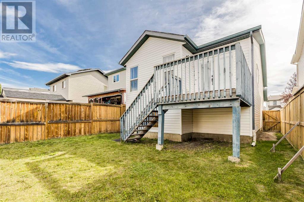 Single Family House Bi-level for Sale in  Covehaven Road NE Coventry Hills Calgary 