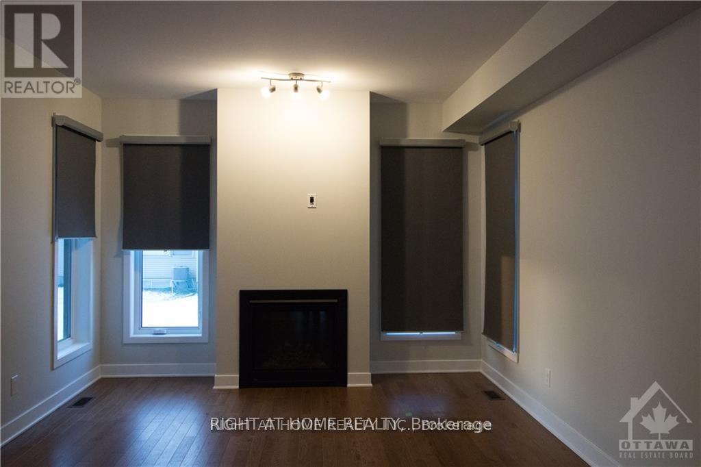 Photo 8 of 34 Plank Street, Ottawa ON