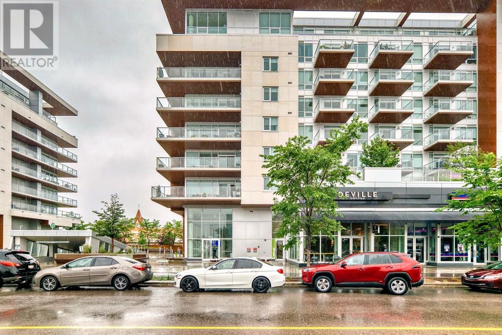 Single Family House for Sale in   Broadcast Avenue SW West Springs Calgary 
