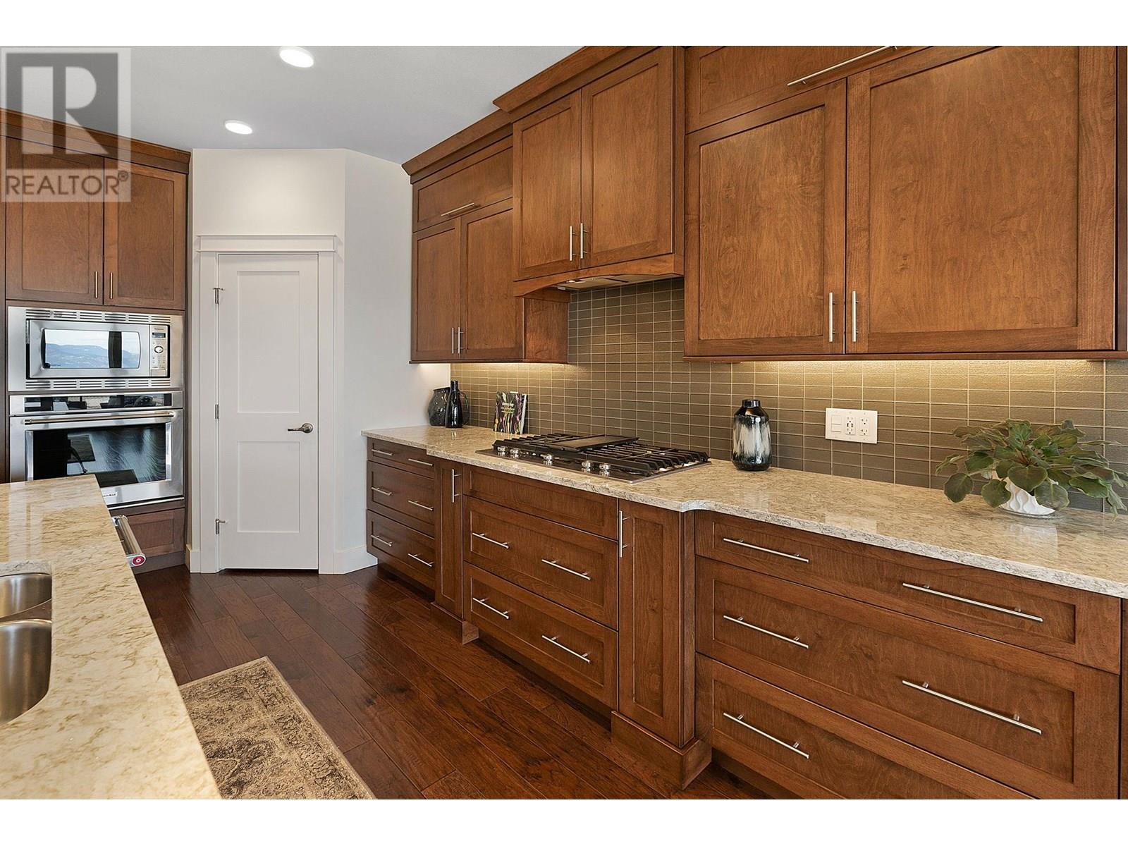  1708 Lake Vista Road, West Kelowna
