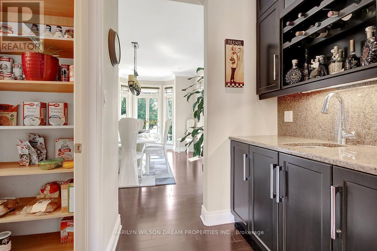Photo 16 of 1419 Balmoral Drive, Ottawa ON