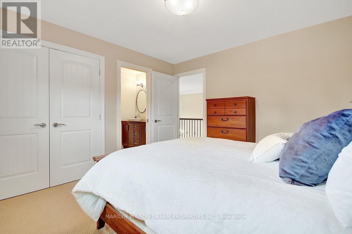 Photo 39 of 1419 Balmoral Drive, Ottawa ON