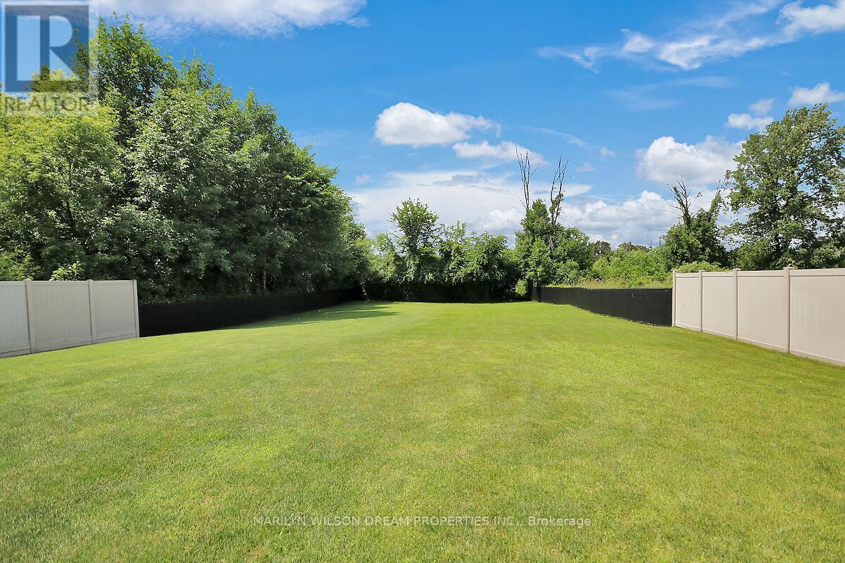 Photo 49 of 1419 Balmoral Drive, Ottawa ON