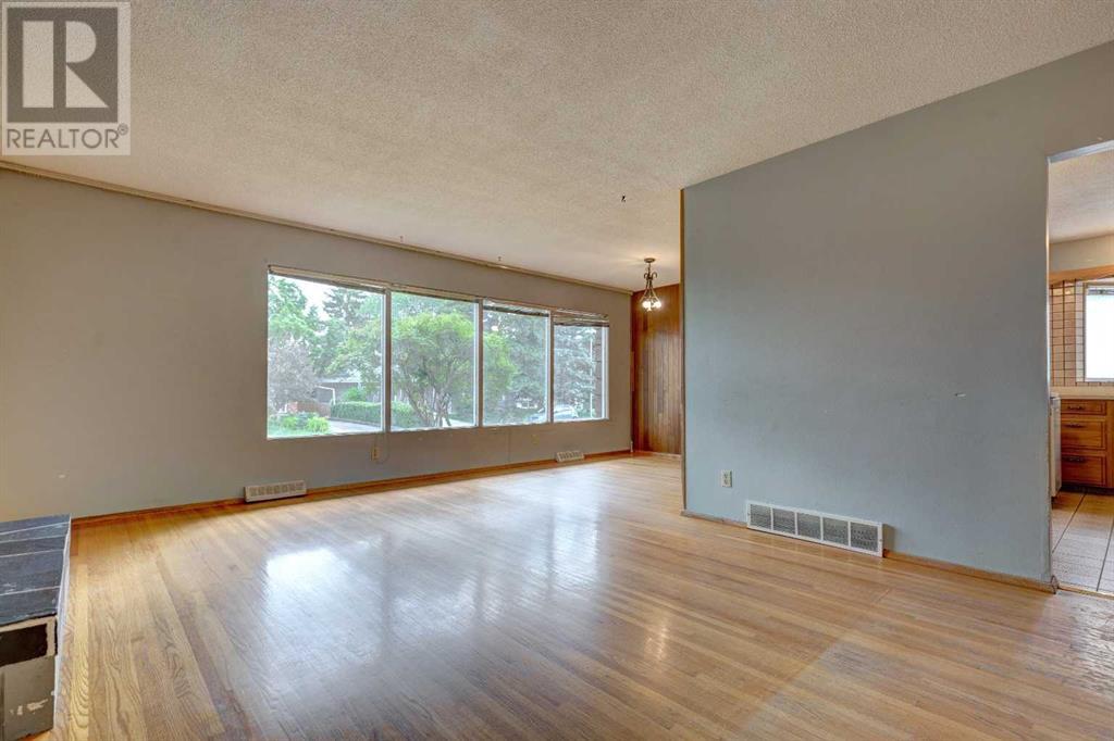 Single Family House Bungalow for Sale in  Academy Drive SE Acadia Calgary 