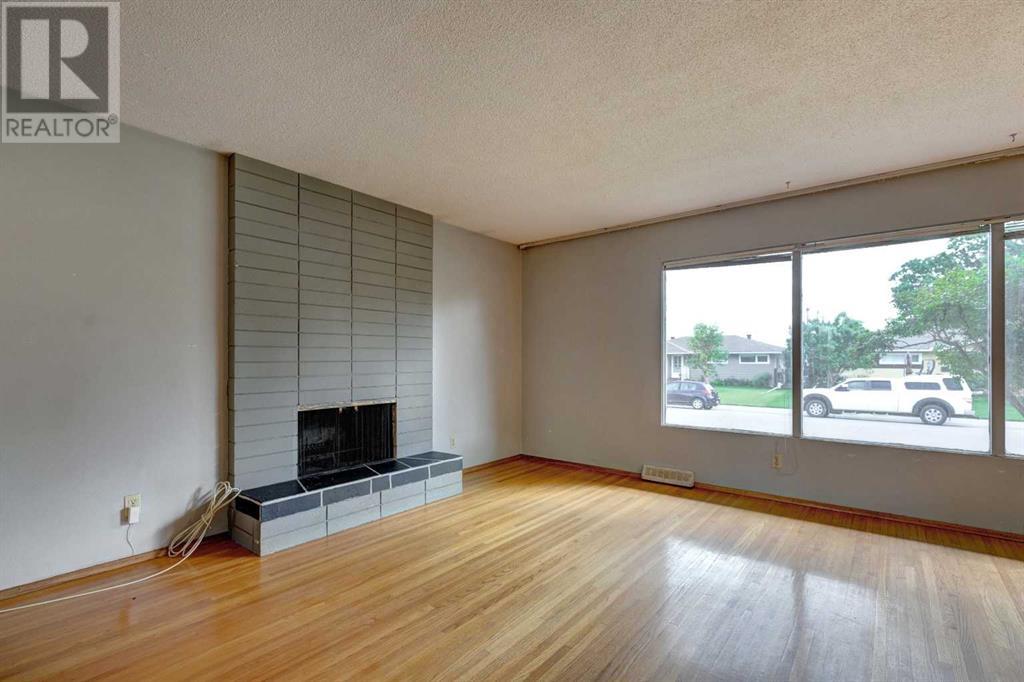Single Family House Bungalow for Sale in  Academy Drive SE Acadia Calgary 