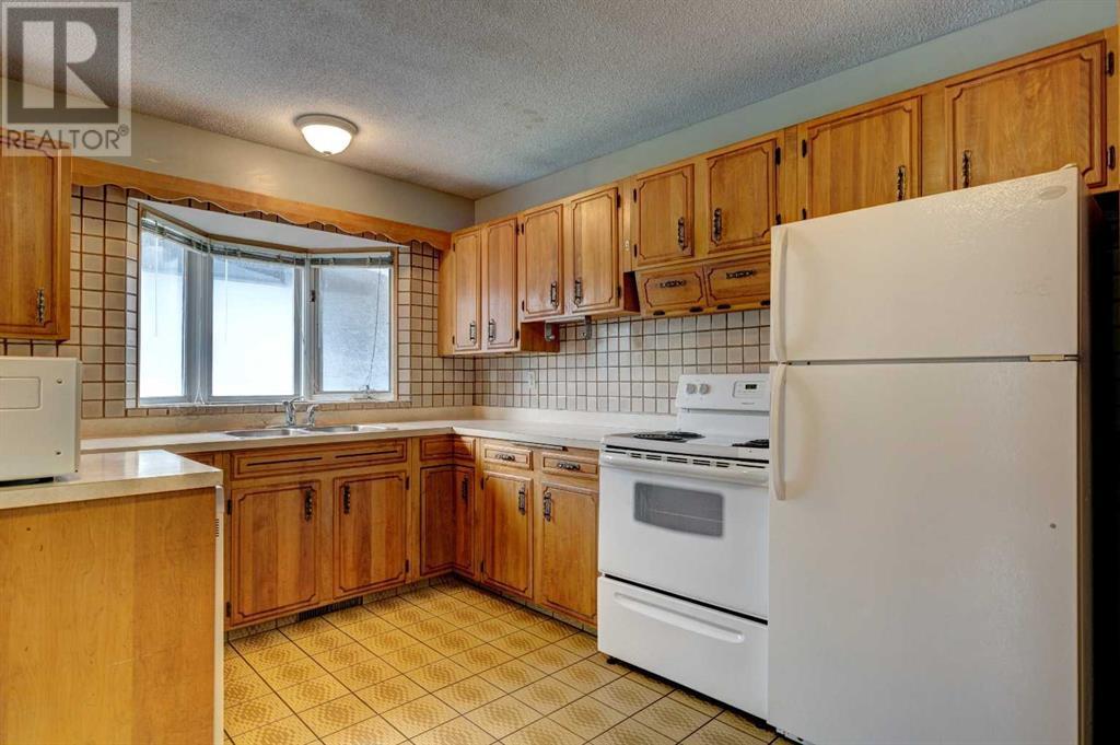 Single Family House Bungalow for Sale in  Academy Drive SE Acadia Calgary 