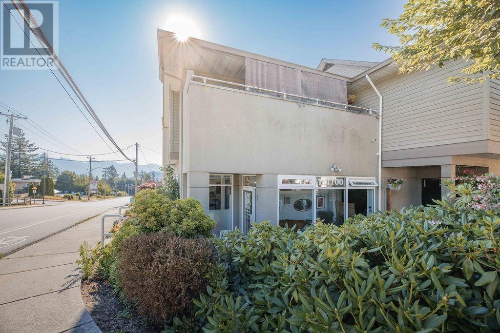 101 703 GIBSONS WAY, Gibsons