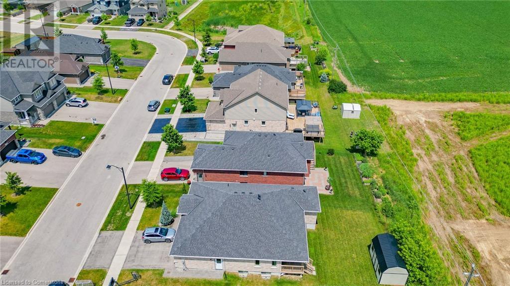 Photo 18 of 122 Bridge Crescent, Palmerston ON