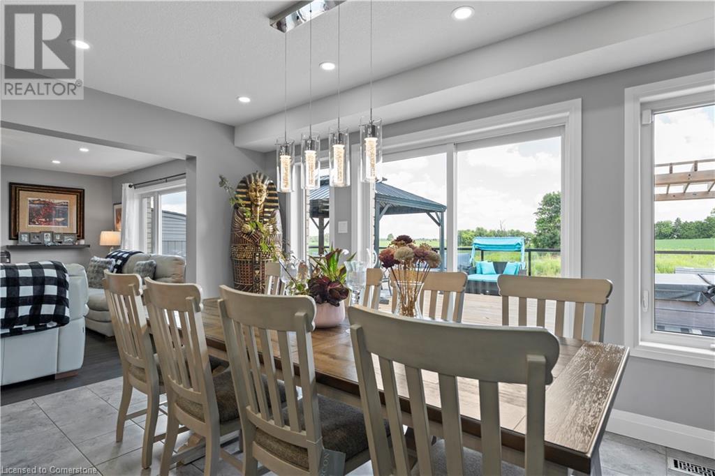 Photo 36 of 122 Bridge Crescent, Palmerston ON