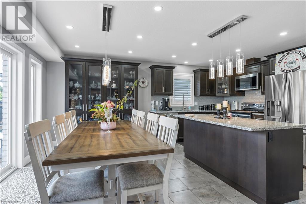 Photo 38 of 122 Bridge Crescent, Palmerston ON