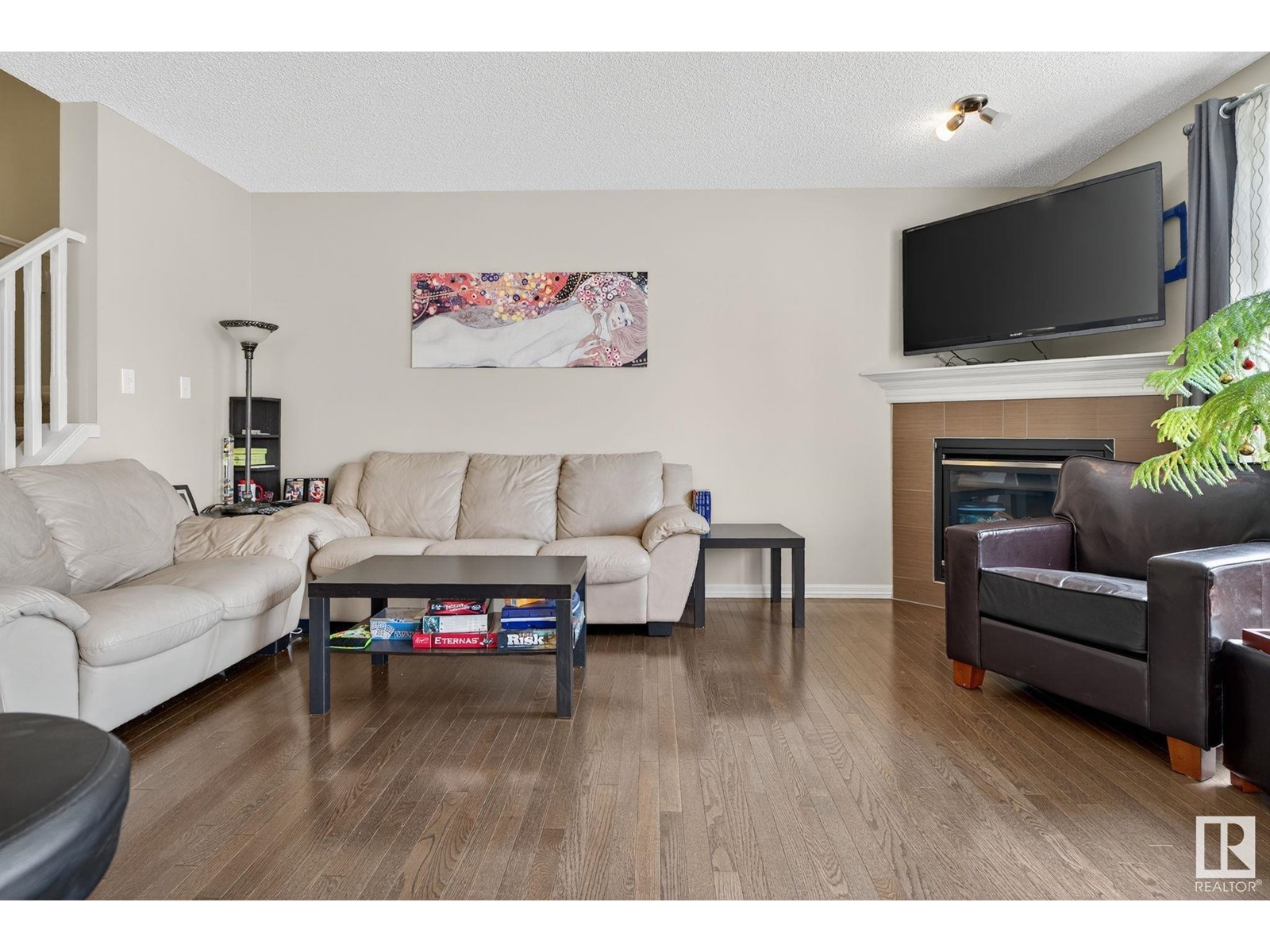 Photo 13 of 2432 Casselman Cr Sw, Edmonton AB