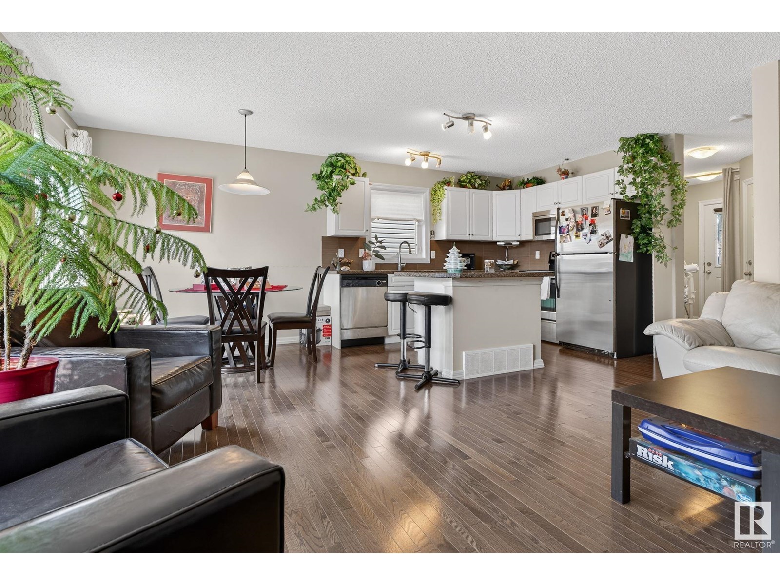 Photo 14 of 2432 Casselman Cr Sw, Edmonton AB