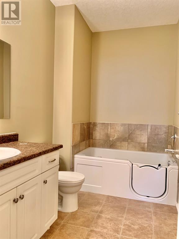 10212 101 Street, Lac La Biche