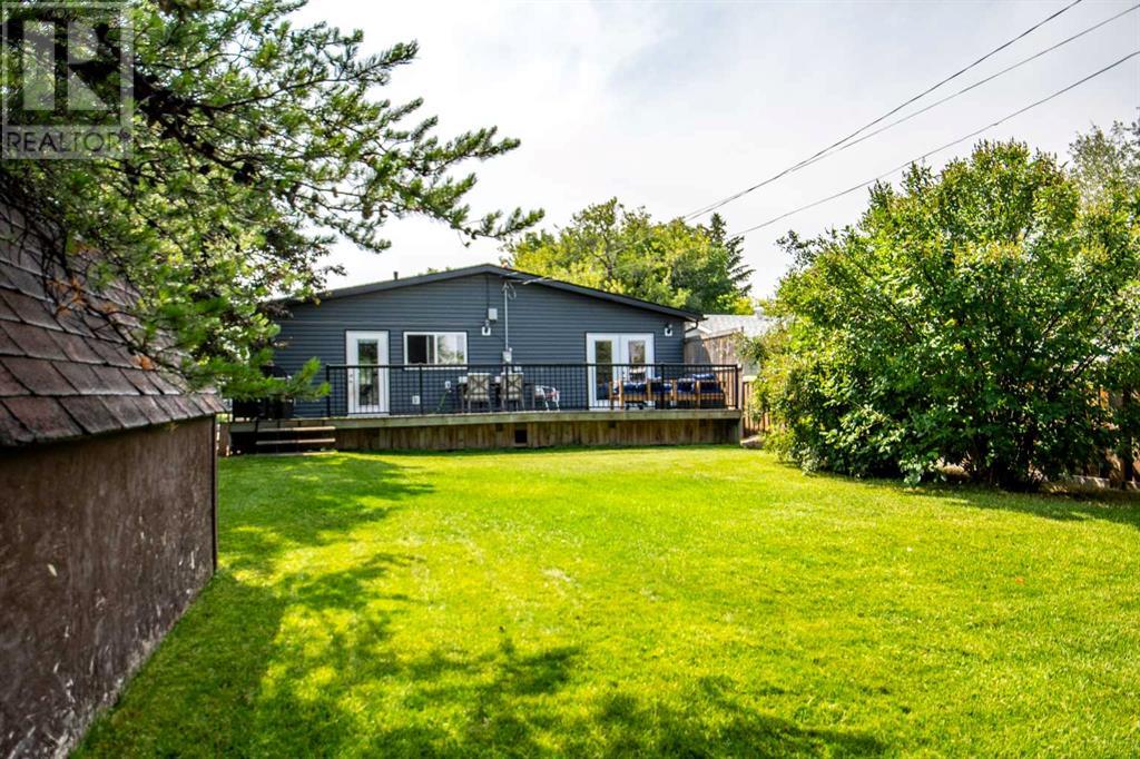 Single Family House Bungalow for Sale in   Avenue Mountview Grande Prairie 
