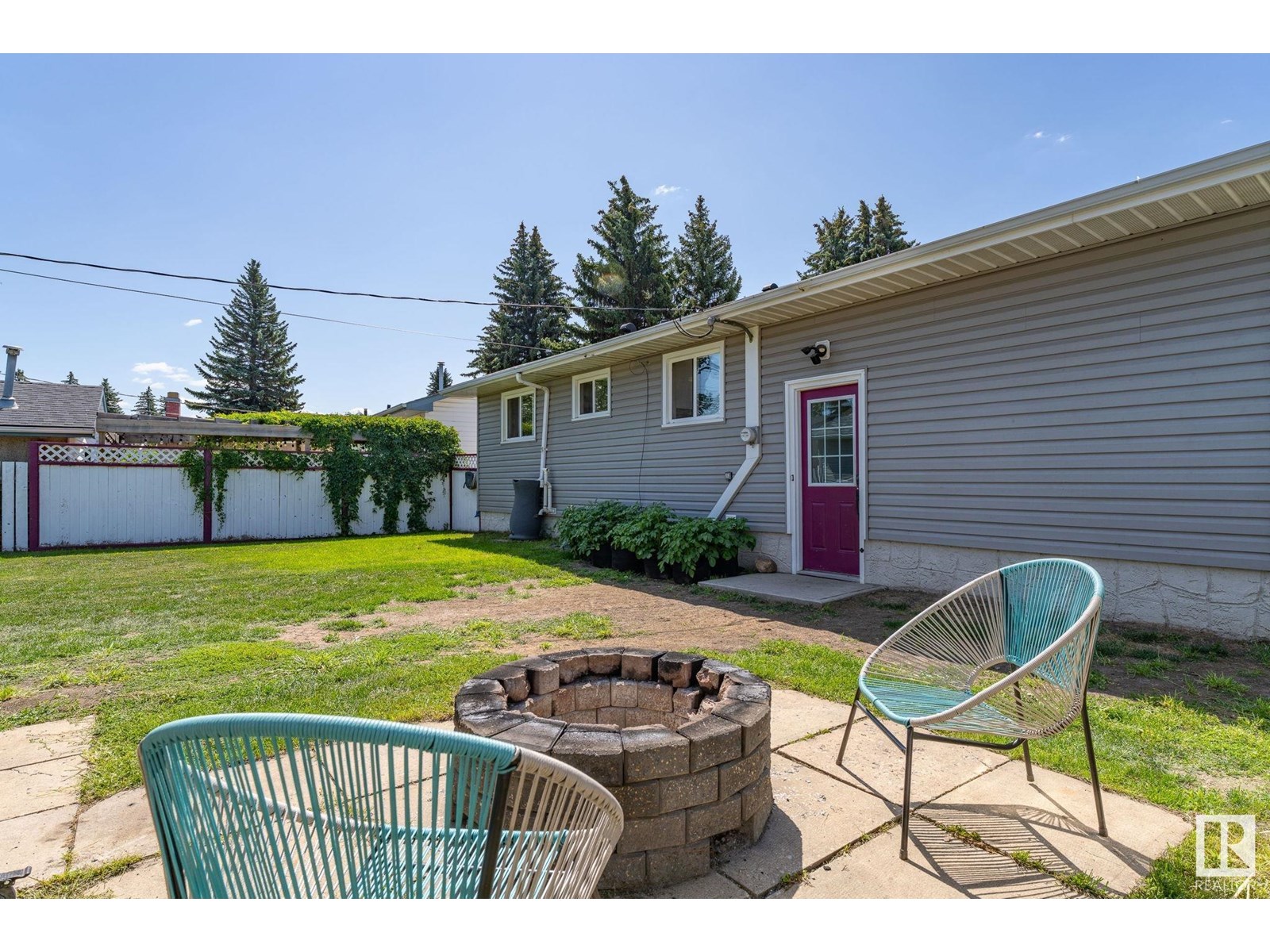 Photo 40 of 5216 97 A Av Nw, Edmonton AB