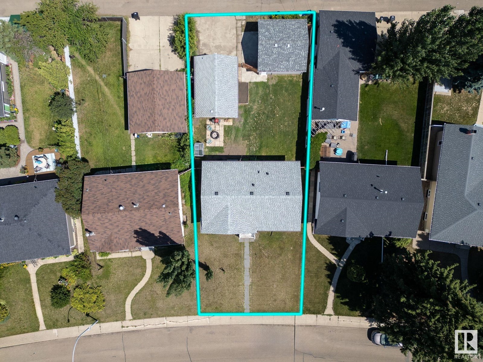Photo 46 of 5216 97 A Av Nw, Edmonton AB