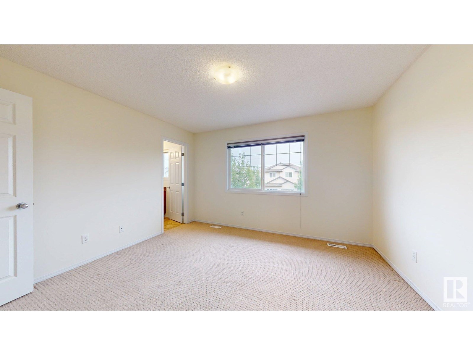 Photo 1 of 1644 Melrose Pl Sw, Edmonton AB