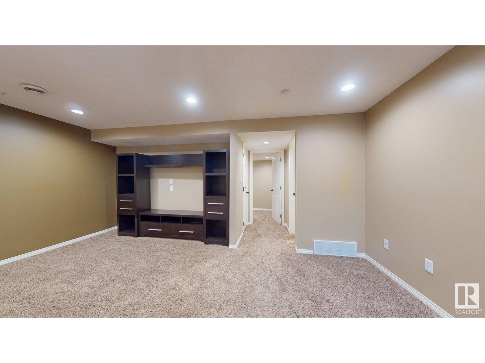 Photo 15 of 1644 Melrose Pl Sw, Edmonton AB