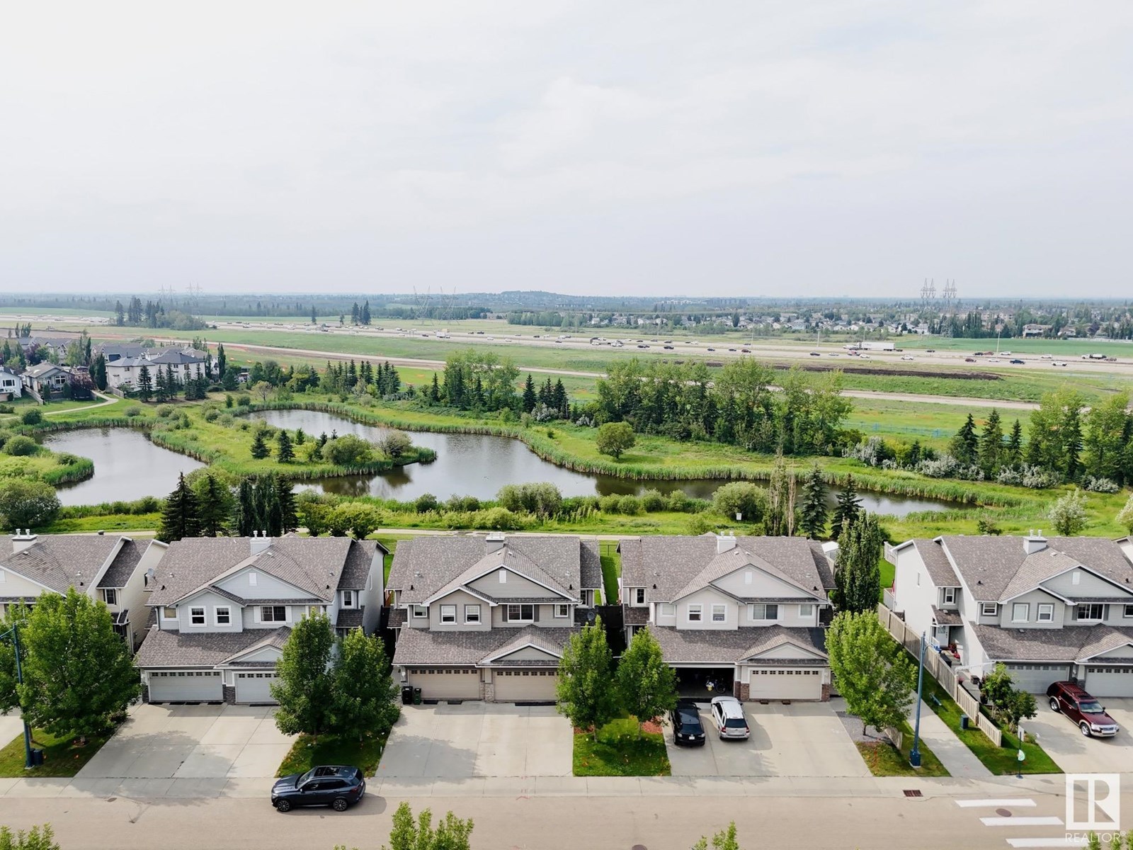 Photo 10 of 1644 Melrose Pl Sw, Edmonton AB