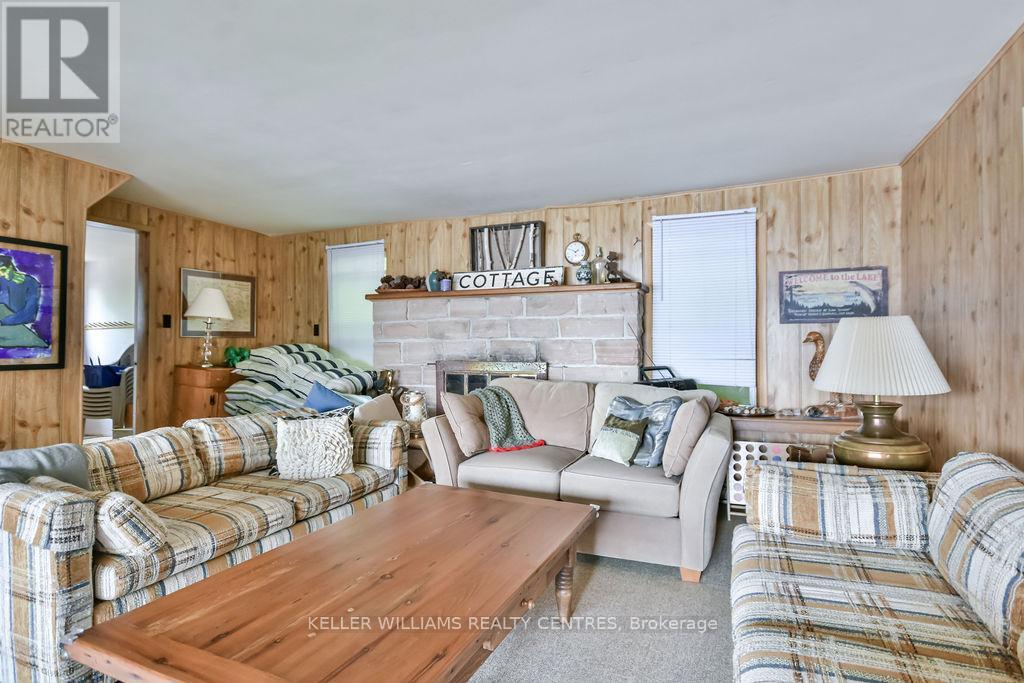 Photo 10 of 379 Champlain Road, Penetanguishene ON