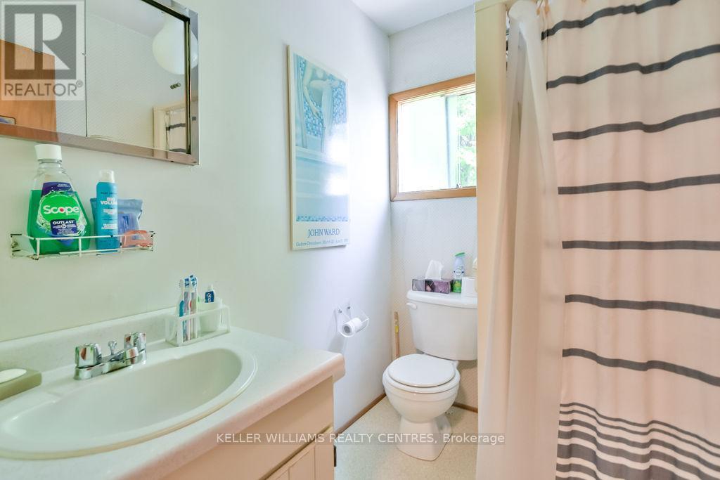 Photo 25 of 379 Champlain Road, Penetanguishene ON