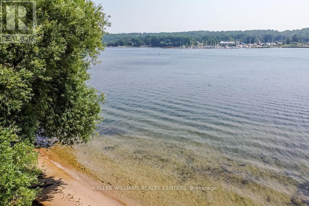 Photo 5 of 379 Champlain Road, Penetanguishene ON