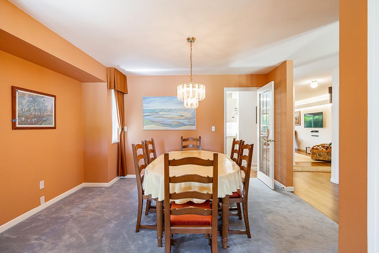 Photo 8 of 2211 148 A Street, Surrey BC