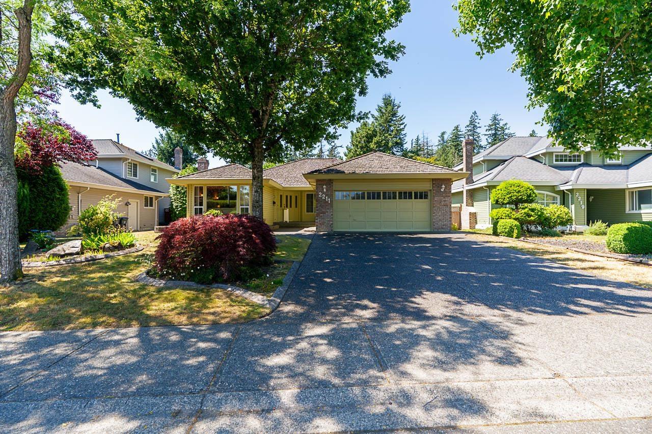 Photo 2 of 2211 148 A Street, Surrey BC