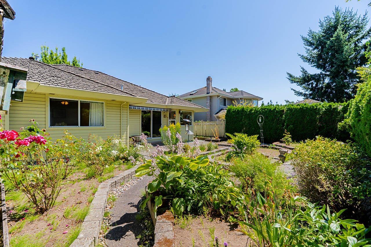 Photo 29 of 2211 148 A Street, Surrey BC