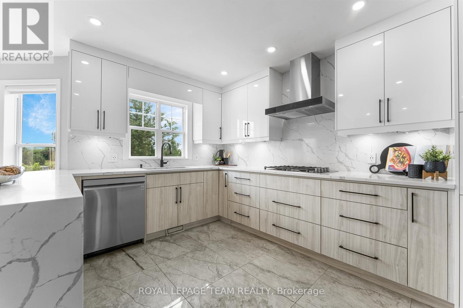 Photo 4 of 7474 Mitch Owens Road, Ottawa ON