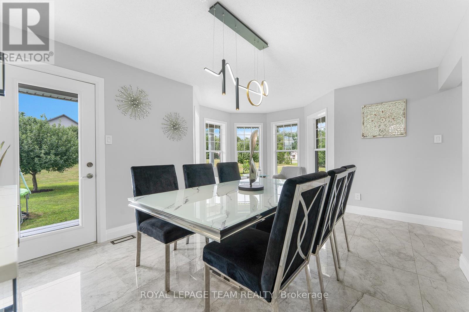 Photo 9 of 7474 Mitch Owens Road, Ottawa ON