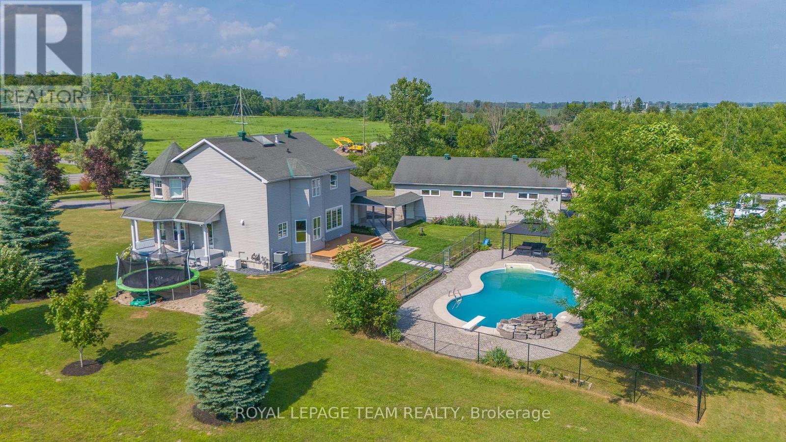 Photo 12 of 7474 Mitch Owens Road, Ottawa ON