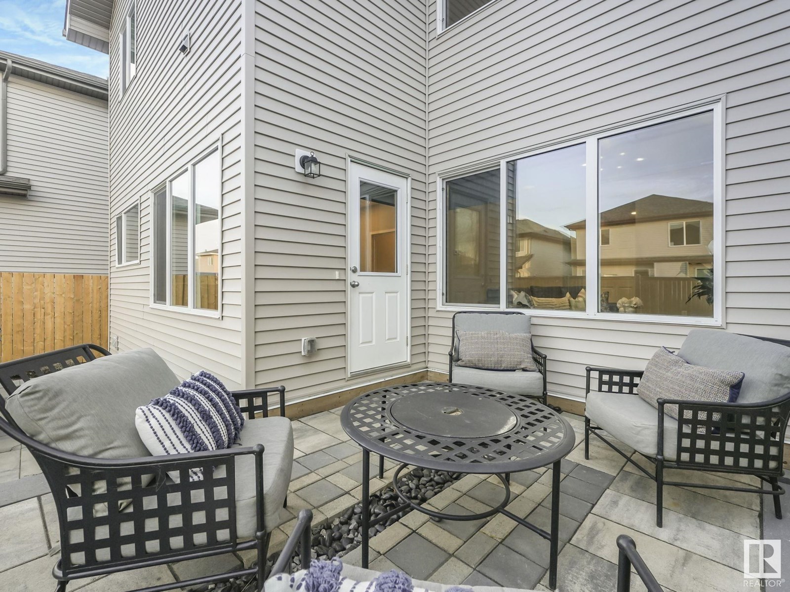 Photo 63 of 10 Autumnwood Cr, Spruce Grove AB