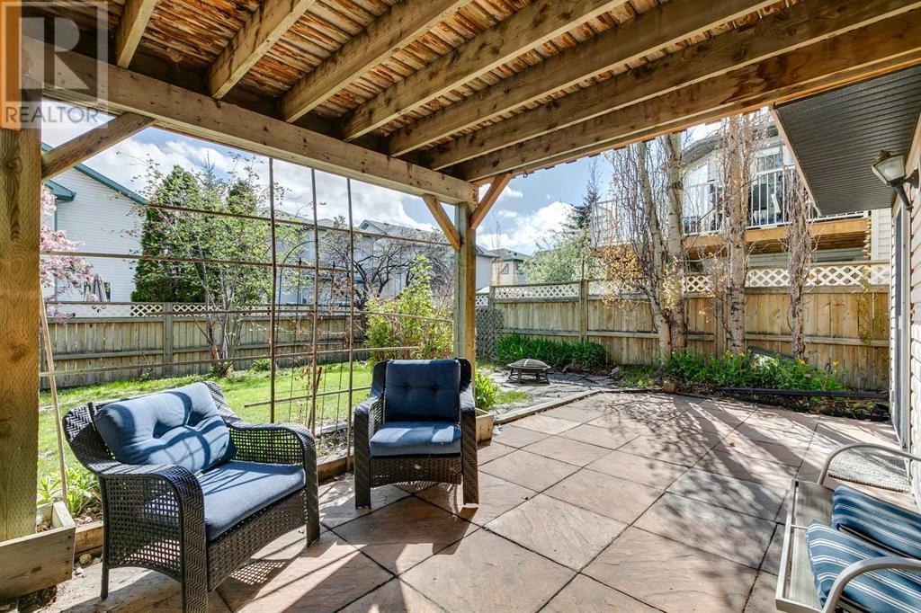 Single Family House for Sale in  Douglas Ridge Circle SE Douglasdale/Glen Calgary 