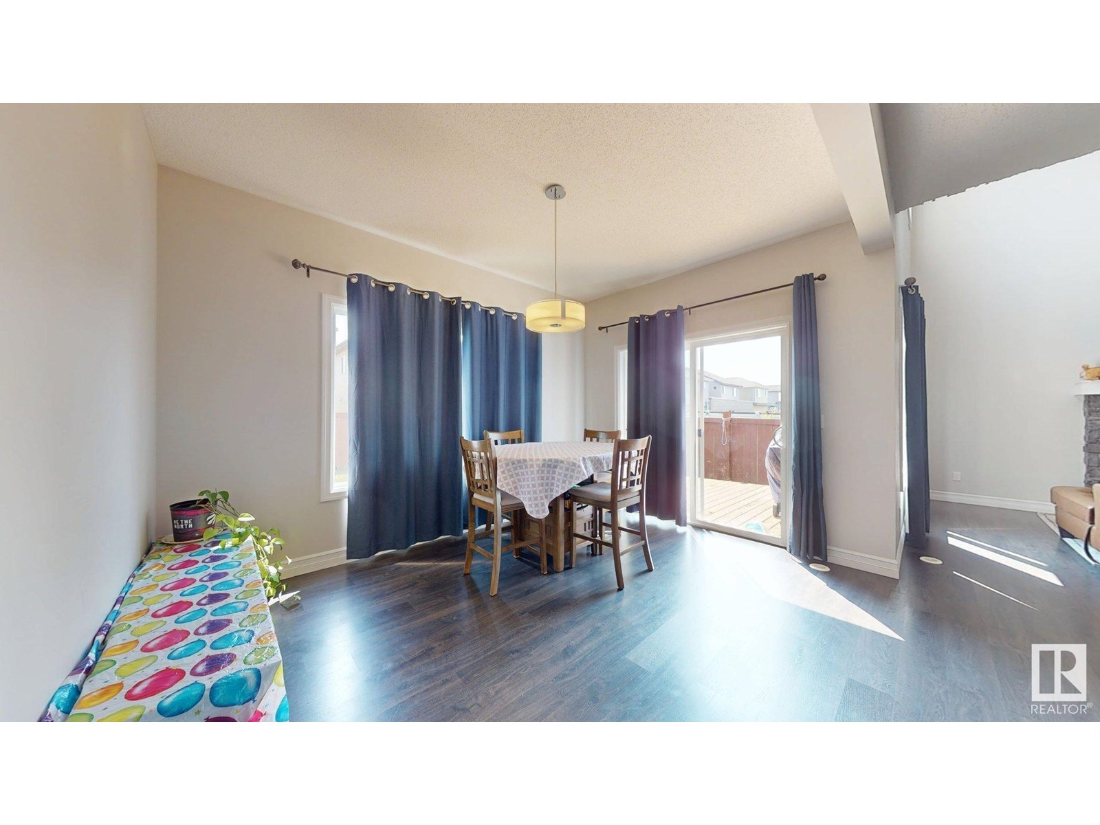Photo 41 of 1245 26 A St Nw, Edmonton AB