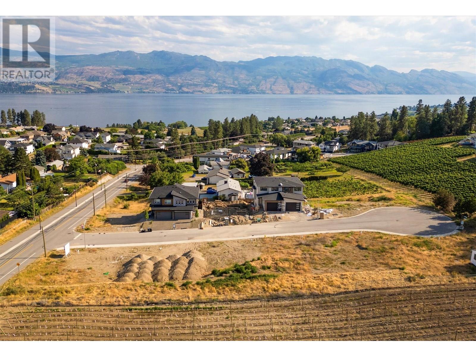  1017 Kitson Court, West Kelowna