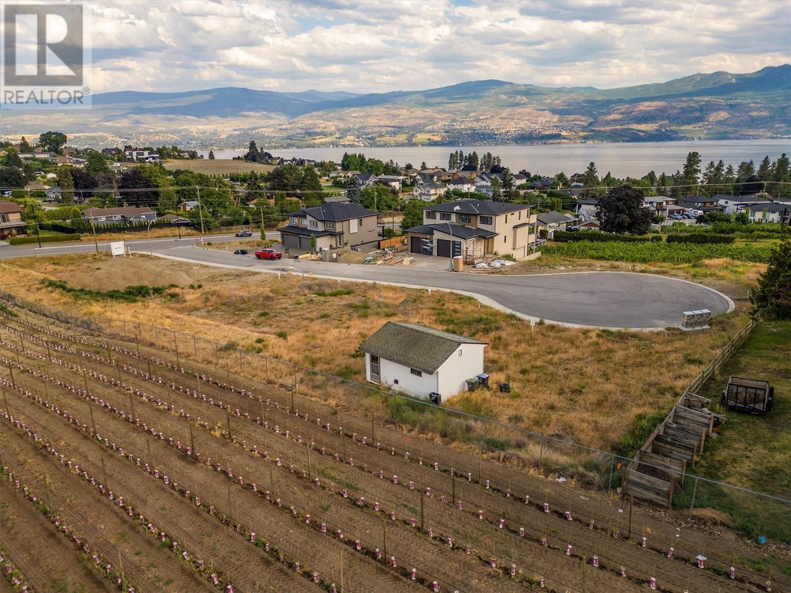  1017 Kitson Court, West Kelowna