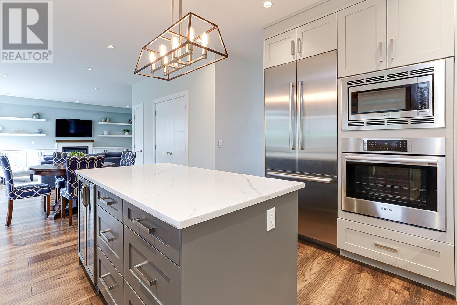 533 AMESS STREET, New Westminster