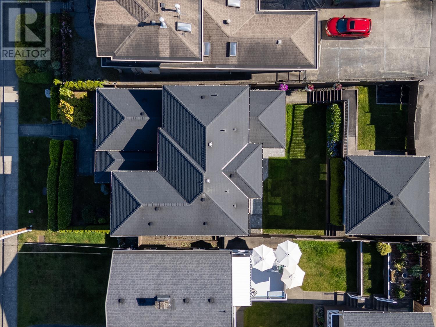 533 AMESS STREET, New Westminster