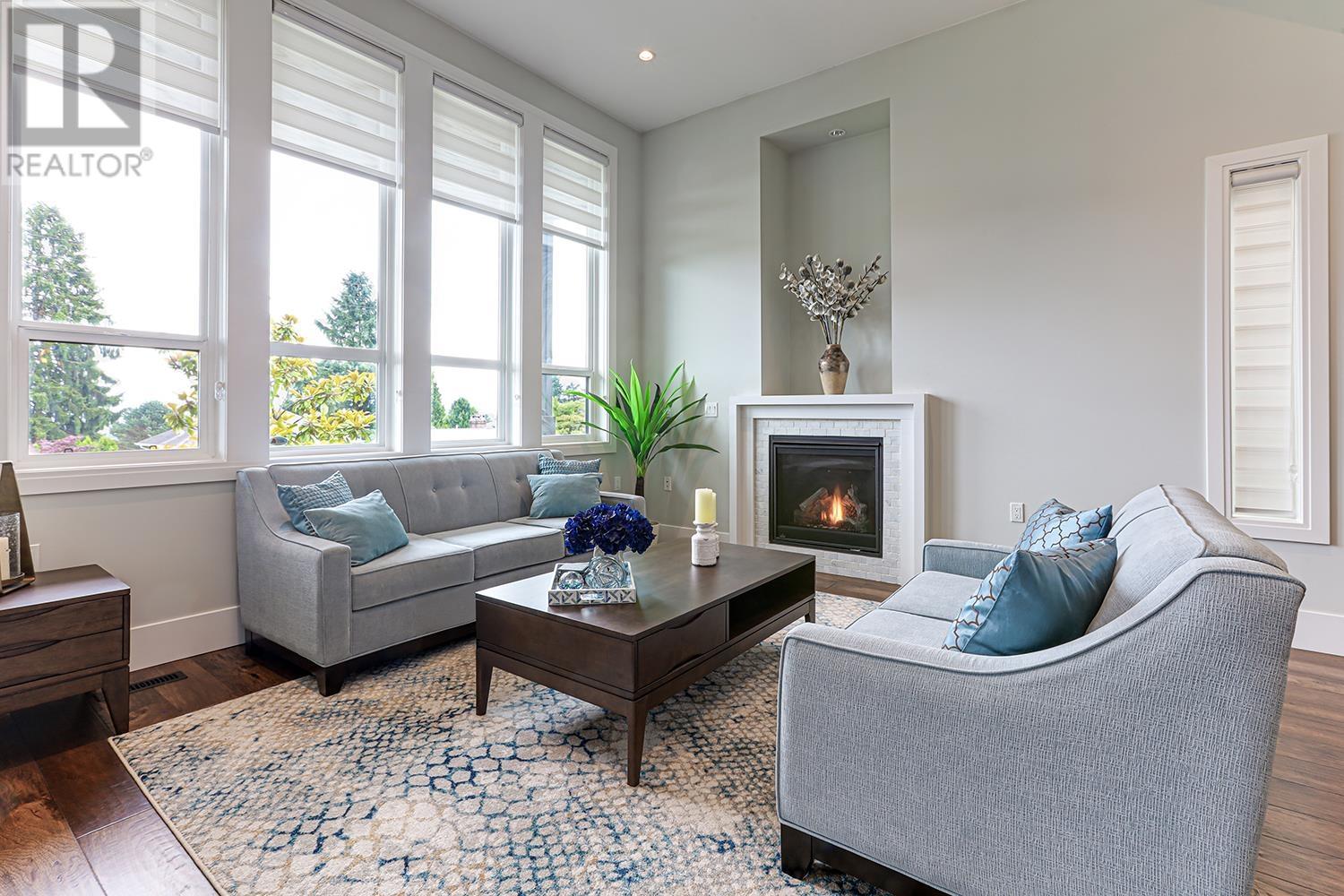 533 AMESS STREET, New Westminster