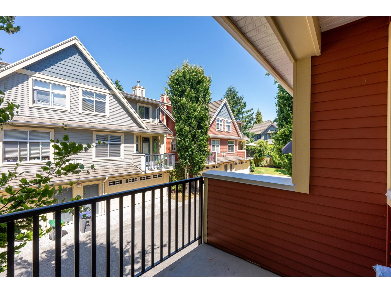 Photo 28 of 27 15255 36 Avenue, Surrey BC