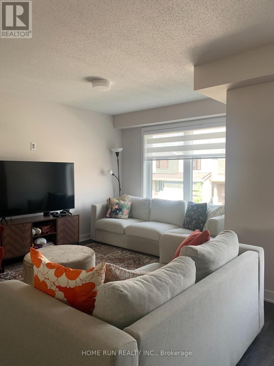 Photo 12 of 2426 Watercolours Way, Ottawa ON