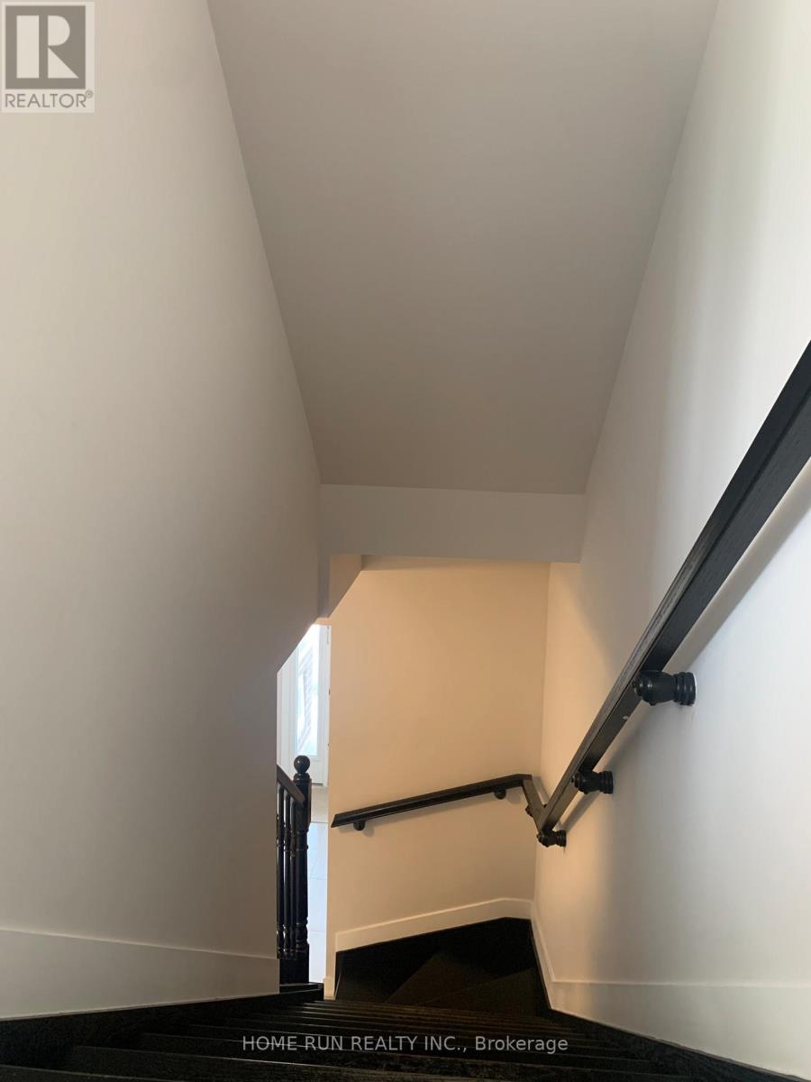 Photo 7 of 2426 Watercolours Way, Ottawa ON