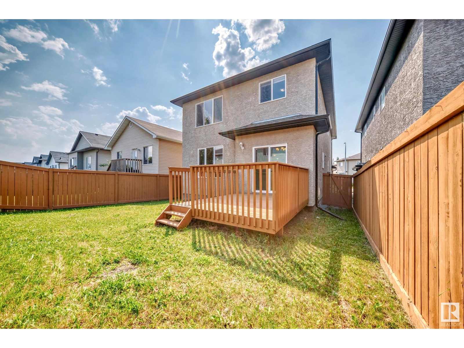 Photo 65 of 15143 32 St Nw, Edmonton AB