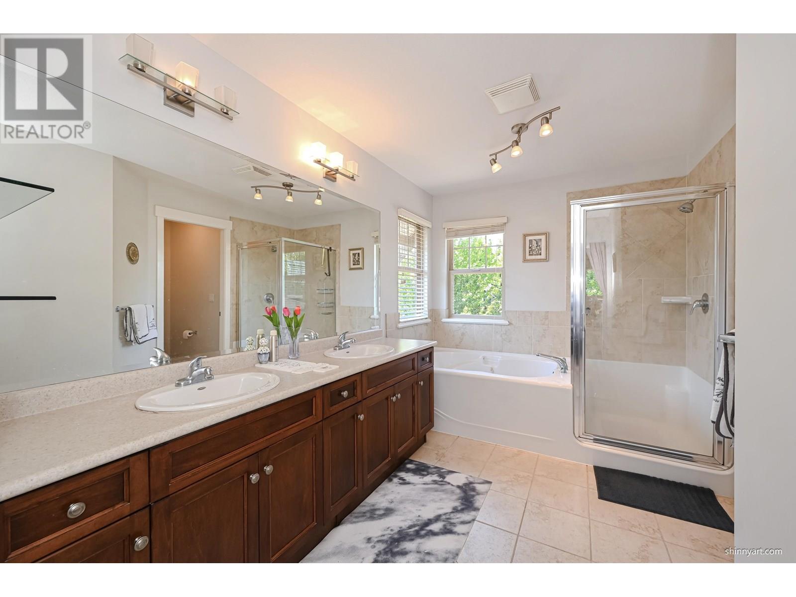 Photo 20 of 148 Maple Drive, Port Moody BC